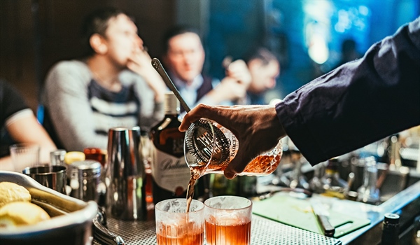 Alkoholna bajka i idila